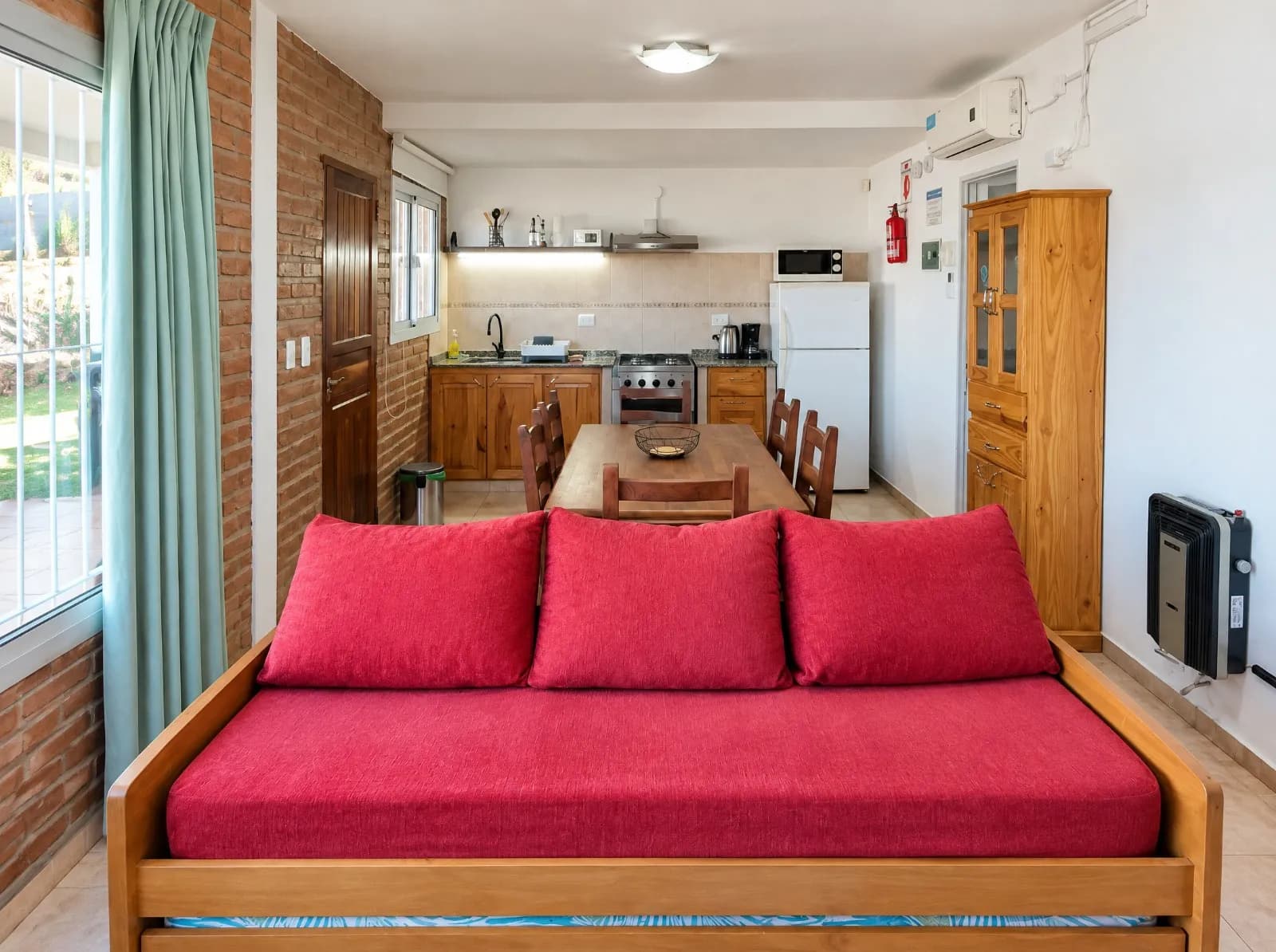 Cálida y acogedora. Ideal para familias o grupos. PET FRIENDLY 29